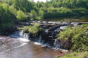 Redridge Dam Falls