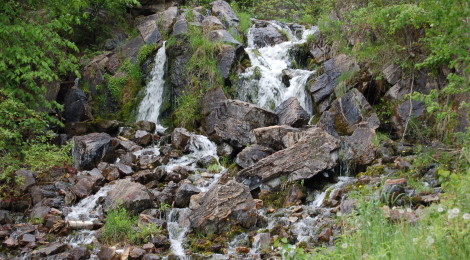 Fumee Falls - A Roadside Waterfall in Dickinson County