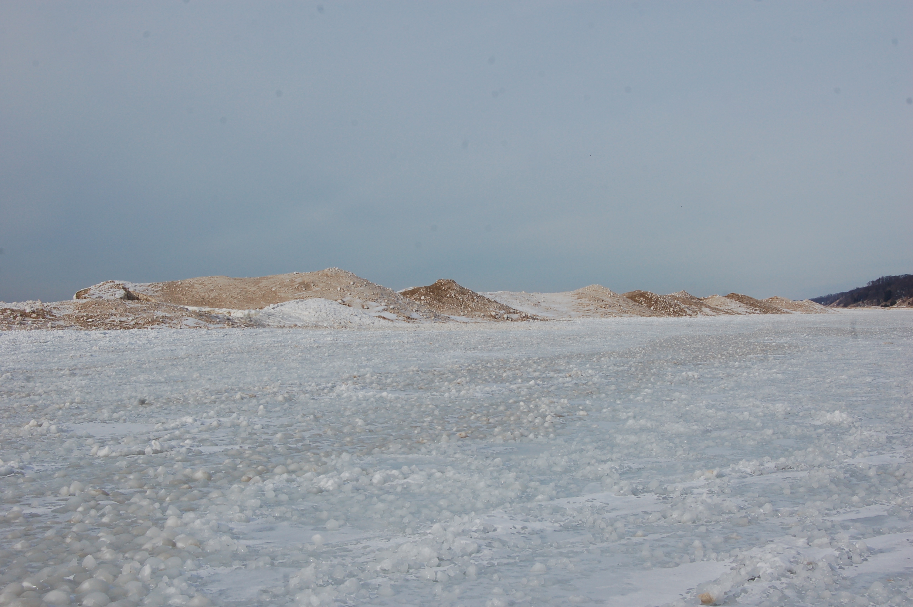 Frozen snow dunes