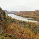lake of the clouds fall color