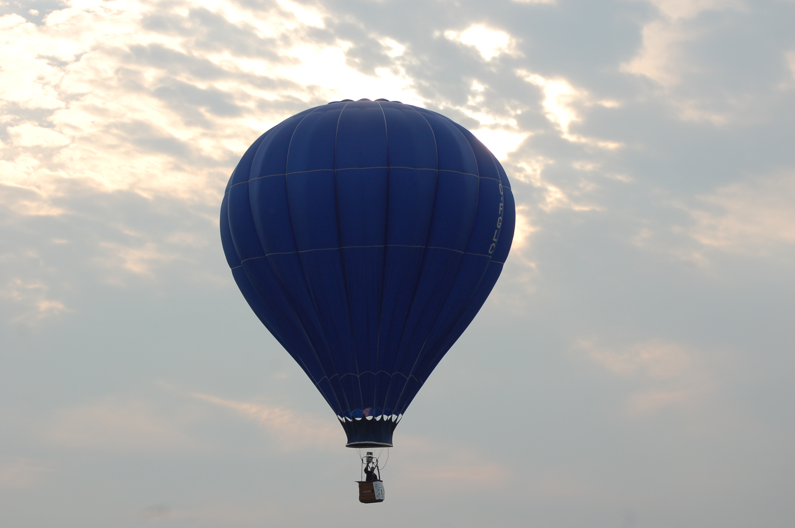 Balloon Battle Creek Airport Field of Flight