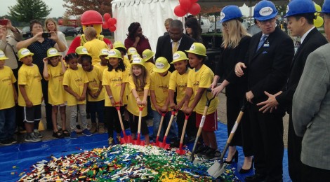LEGOLAND Discovery Center Michigan Breaks Ground With 50,000 “Bricks” at Great Lakes Crossing Mall