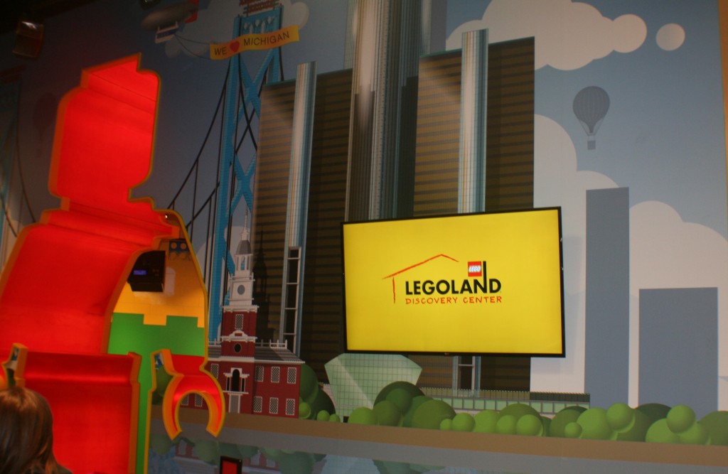 Legoland Michigan Entrance