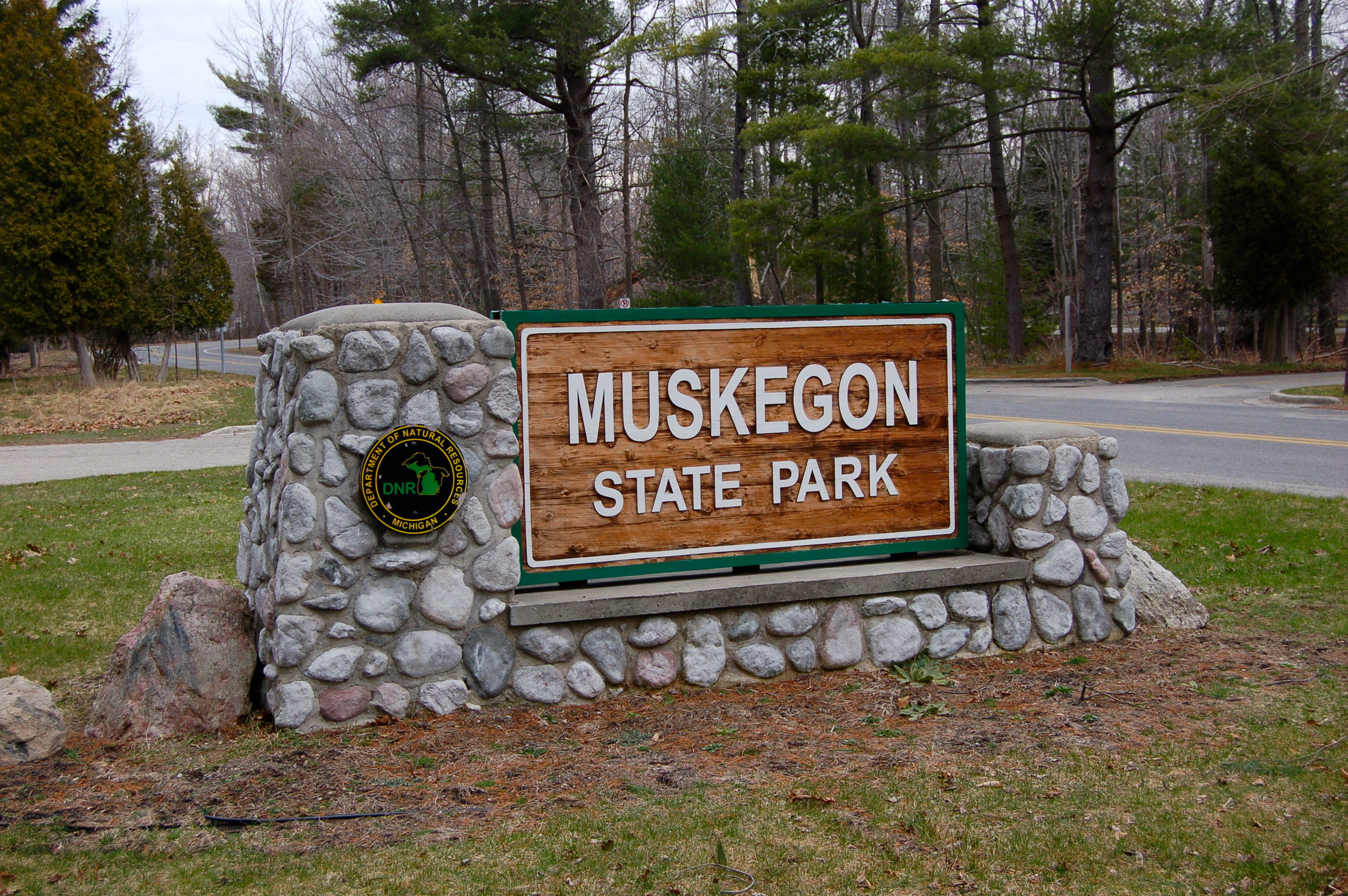 Muskegon State Park DNR Sign