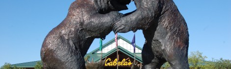 Michigan Roadside Attractions: World's Largest Bronze Wildlife Sculpture at Cabela's in Dundee