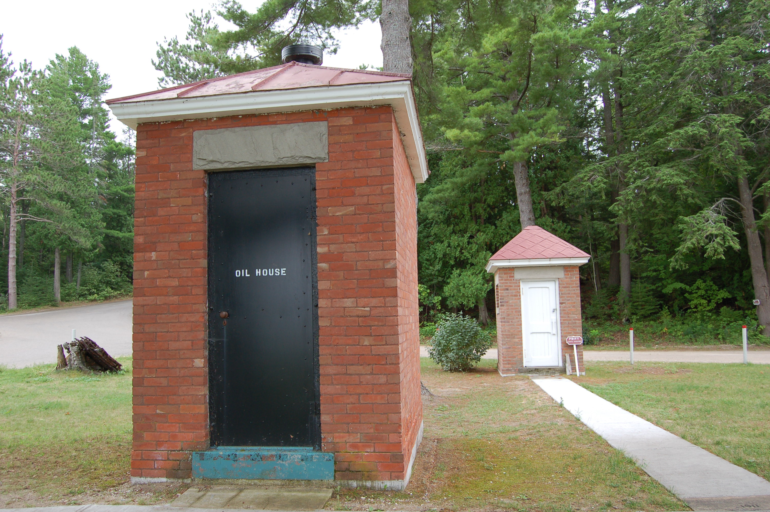 40 Mile Point Lighthouse Outbuildings