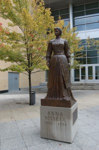 Anna Bissell Statue Vertical