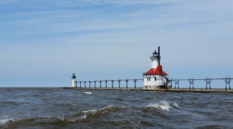 Michigan Lighthouse Guide and Map: Berrien County Lighthouses