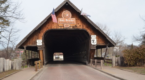 Michigan Roadside Attractions: Holz Brucke (Wooden Bridge), Frankenmuth