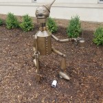 Wizard of Oz Holland Michigan Tin Man Statue