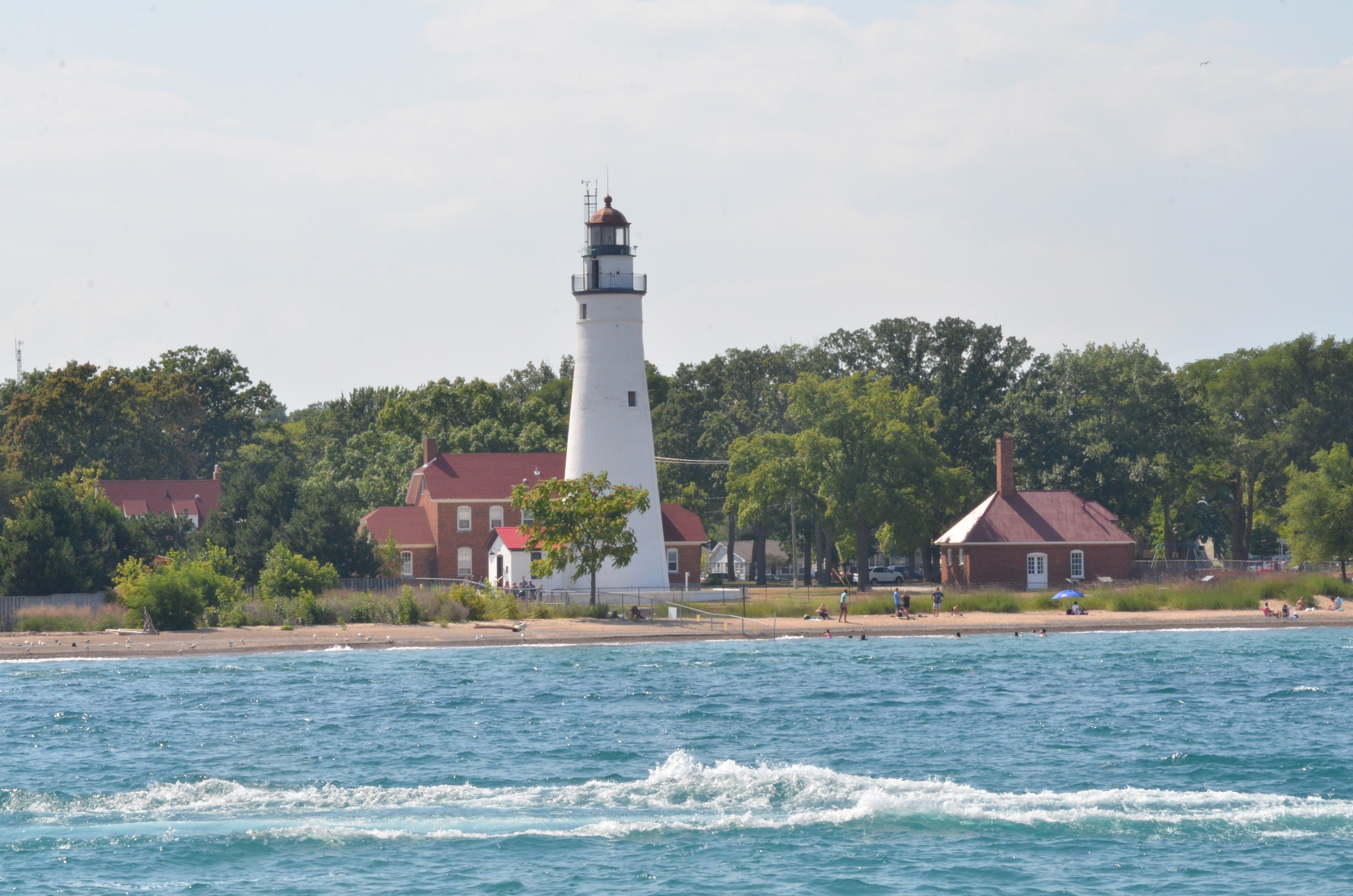 Huron Lady Cruises Fort Gratiot Oldest Michigan Lighthouse