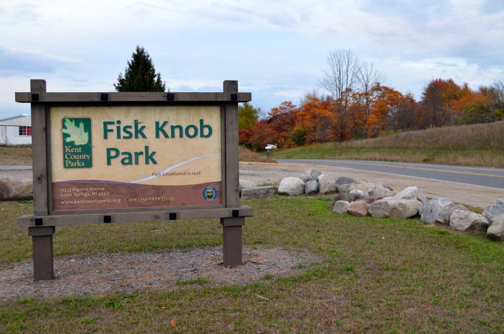 Kent County Fall Color Tour Fisk Knob Park Sign