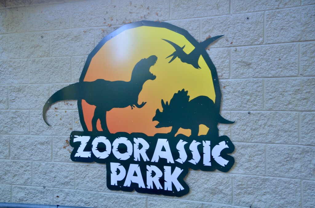 Zoorassic Park Sign Binder Park Zoo Battle Creek