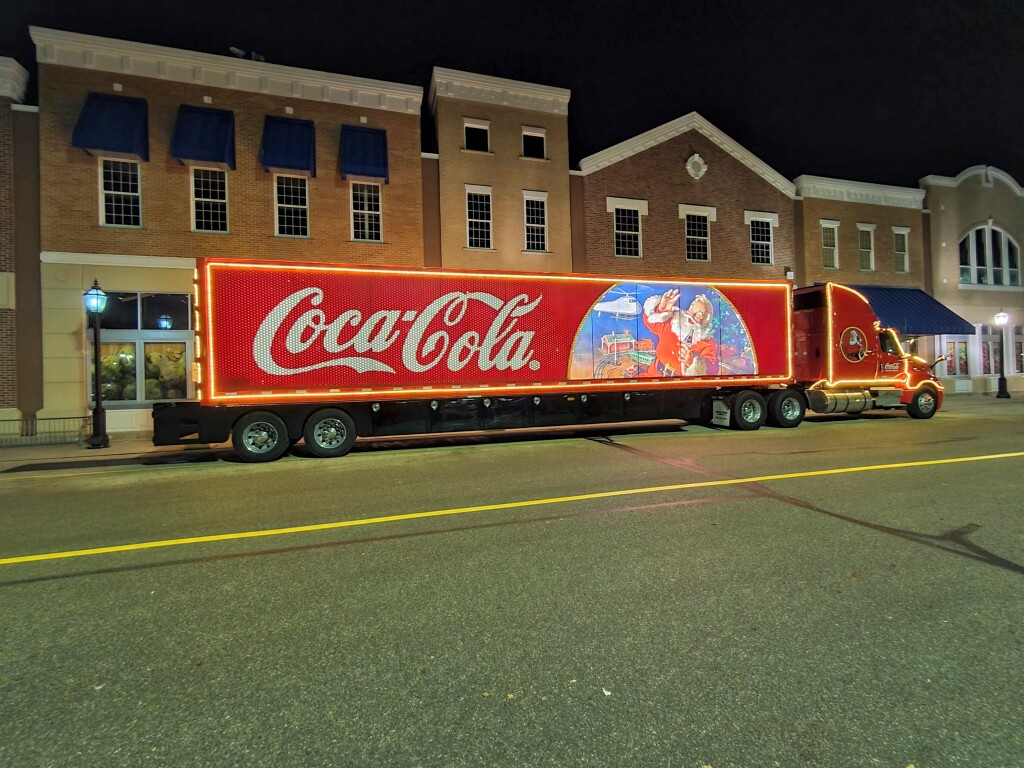 Coca Cola Holiday Caravan at Meijer Cascade, November