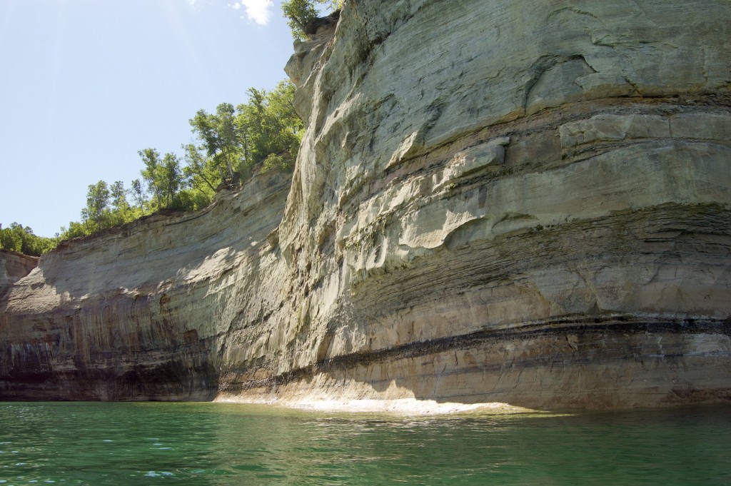 Pictured Rocks Kayak Trip 2022 Crumbling Sandstone Cliffs Lake Superior