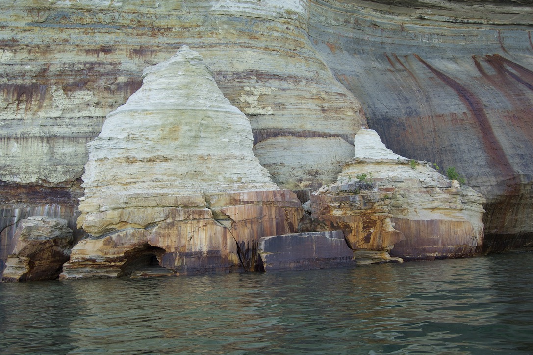 Pictured Rocks Kayak Trip 2022 Fallen Rock Detail Lake Superior