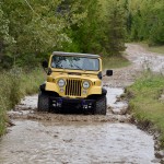 Drummond Island 2022 Jeep Scrambler Fossil Ledges Drive Mud
