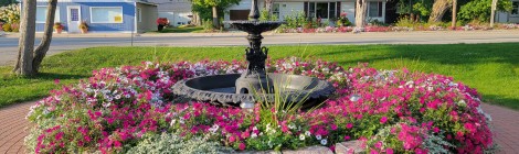 Michigan Roadside Attractions: Onekama Memorial Fountain