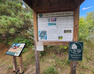 Clay Cliffs Natural Area Sign Leelanau Trailhead
