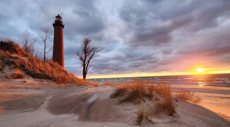 Michigan Lighthouse Guide and Map: Oceana County Lighthouses