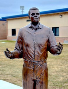 James Earl jones Michigan Statue Kaleva Norman Dickson School
