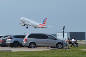 Grand Rapids Airport Viewing Park American Airline Takeoff