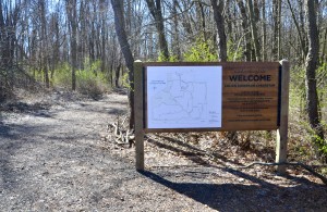Lillian Anderson Arboretum Kalamazoo Entrance Sign