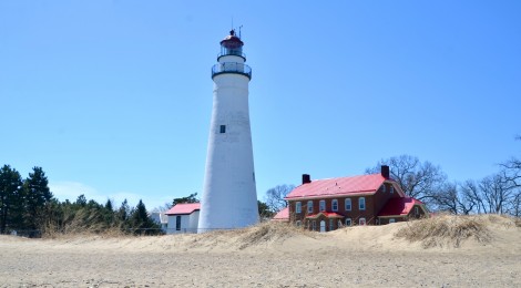 Lighthouse Beach and Park in Port Huron: History and Family Fun