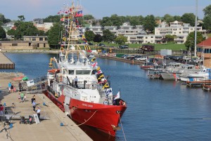 Grand Haven Coast Guard Festival Canadian CG Ship